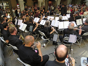 Festes de Primavera 2026. Actuaci&ioacute; de la Girona Banda Band