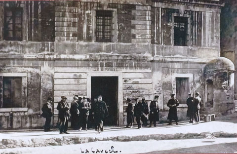 La pres&oacute; de la Travessia del Portal Nou. 1910