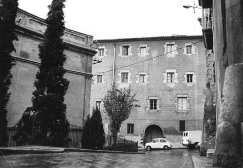 Travessia del Portal Nou. 1985