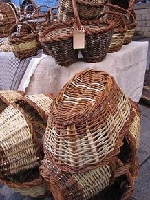 Trobada d'Artesans, brocanters i antiquaris,  i Fira del dibuix i la pintura