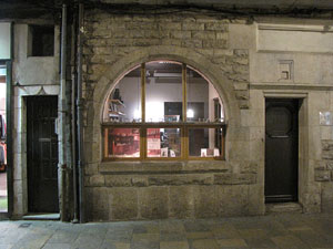 Nit de compres al carrer Ballesteries.