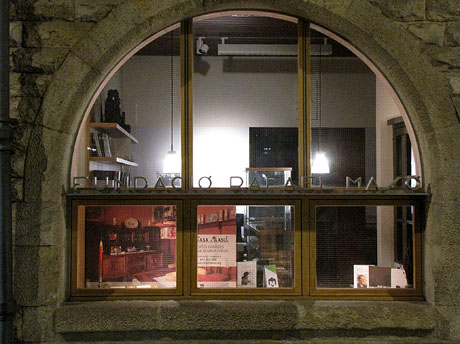 Nit de compres al carrer Ballesteries