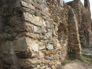 Conjunt arquitect&ograve;nic del castell de Sant Miquel