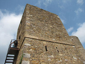 Conjunt arquitect&ograve;nic del castell de Sant Miquel