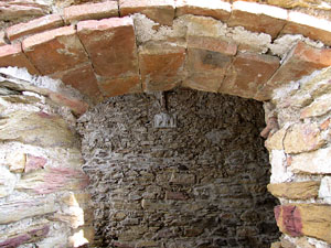 Conjunt arquitect&ograve;nic del castell de Sant Miquel