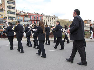 Cercavila de la banda de m&uacute;sica La Lira