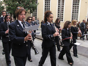 Cercavila de la banda de m&uacute;sica La Lira