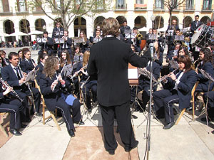 Concert de la banda La Lira a la pla&ccedil;a de la Independ&egrave;ncia