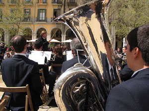 Concert de la banda La Lira a la pla&ccedil;a de la Independ&egrave;ncia