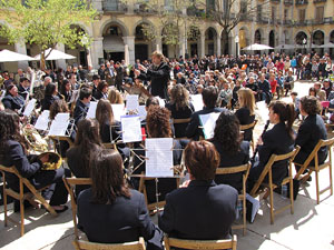 Concert de la banda La Lira a la pla&ccedil;a de la Independ&egrave;ncia