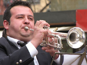 Concert de la banda La Lira a la pla&ccedil;a de la Independ&egrave;ncia