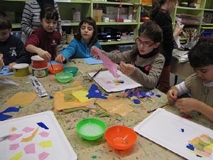 Taller de decoraci&oacute; nadalenca al Museu d'Art