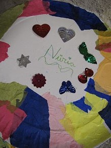 Taller de decoraci&oacute; nadalenca al Museu d'Art de Girona