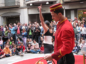 Espectacle de circ a c&agrave;rrec de CIRCO LOS