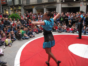 Espectacle de circ a c&agrave;rrec de CIRCO LOS