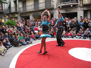 Espectacle de circ a c&agrave;rrec de CIRCO LOS