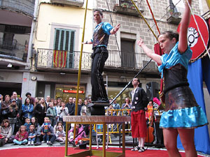 Espectacle de circ a c&agrave;rrec de CIRCO LOS