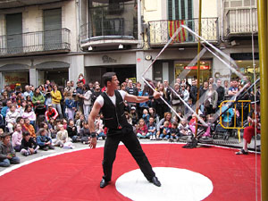 Espectacle de circ a c&agrave;rrec de CIRCO LOS