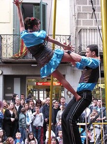 Espectacle de circ a c&agrave;rrec de CIRCO LOS