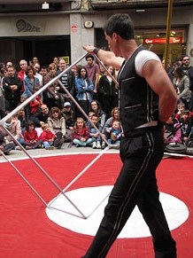 Espectacle de circ a c&agrave;rrec de CIRCO LOS