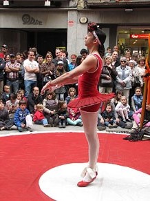 Espectacle de circ a c&agrave;rrec de CIRCO LOS