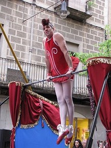 Espectacle de circ a c&agrave;rrec de CIRCO LOS