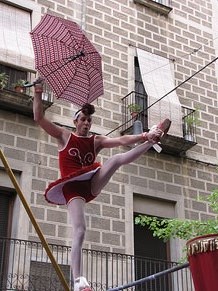 Espectacle de circ a c&agrave;rrec de CIRCO LOS