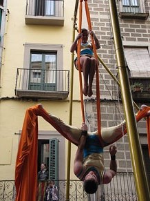 Espectacle de circ a c&agrave;rrec de CIRCO LOS