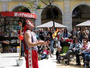 Espectacle de circ a c&agrave;rrec de MABSUTINS