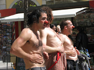 Espectacle de circ a c&agrave;rrec de MABSUTINS