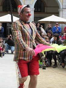 Espectacle de circ a c&agrave;rrec de MABSUTINS