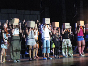 FITAG Fira Internacional de Teatre Amateur de Girona. Espectacle inaugural amb Cr&agrave;dula Teatre, de Cass&agrave; de la Selva