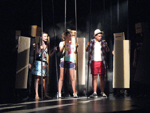 FITAG Fira Internacional de Teatre Amateur de Girona. Espectacle inaugural amb Cr&agrave;dula Teatre, de Cass&agrave; de la Selva