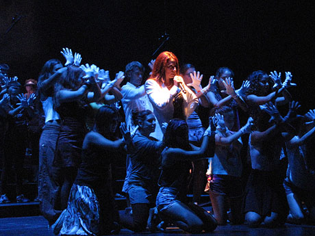FITAG. Espectacle inaugural amb Cr&agrave;dula Teatre, de Cass&agrave; de la Selva
