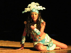 Espectacle Popol Vuh, soplo de vida. Cia. del Centro Cultural Jalil Gibran de Puebla (M&egrave;xic)