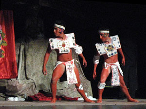 Espectacle Popol Vuh, soplo de vida. Cia. del Centro Cultural Jalil Gibran de Puebla (M&egrave;xic)