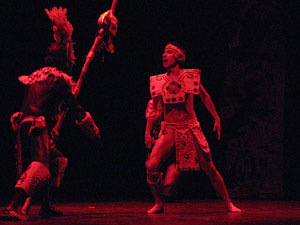 Espectacle Popol Vuh, soplo de vida. Cia. del Centro Cultural Jalil Gibran de Puebla (M&egrave;xic)