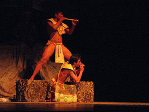 Espectacle Popol Vuh, soplo de vida. Cia. del Centro Cultural Jalil Gibran de Puebla (M&egrave;xic)