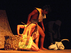 Espectacle Popol Vuh, soplo de vida. Cia. del Centro Cultural Jalil Gibran de Puebla (M&egrave;xic)