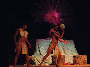 Espectacle Popol Vuh, soplo de vida. Cia. del Centro Cultural Jalil Gibran de Puebla (M&egrave;xic)