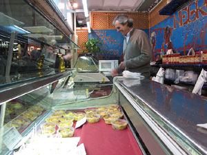 Tastets gastron&ograve;mics al Mercat del Lle&oacute;