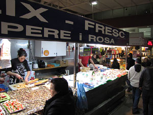 Tastets gastron&ograve;mics al Mercat del Lle&oacute;