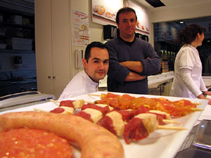 Tastets gastron&ograve;mics al Mercat del Lle&oacute;