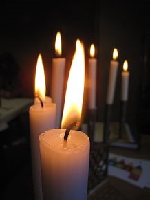 Taller de baldufes de Hanukk&agrave; al centre Bonastruc &ccedil;a Porta - Museu d'Hist&ograve;ria dels Jueus de Girona 