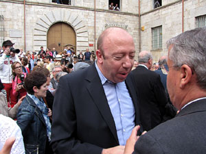 Inauguraci&oacute; a la pla&ccedil;a de la Catedral