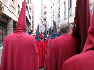 75&egrave; aniversari Associaci&oacute; de Jes&uacute;s Crucificat - Manaies de Girona. Recollida del Pen&oacute;