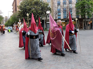75&egrave; aniversari Associaci&oacute; de Jes&uacute;s Crucificat - Manaies de Girona. Recollida del Pen&oacute;