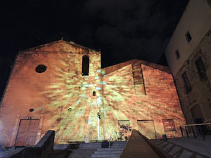 Mapping. Animals fant&agrave;stics del Beatus de Girona a la fa&ccedil;ana de la Merc&egrave; 