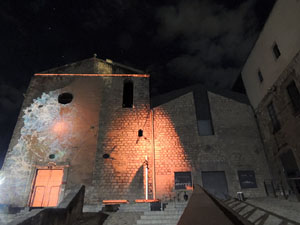 Mapping. Animals fant&agrave;stics del Beatus de Girona a la fa&ccedil;ana de la Merc&egrave; 