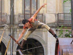 Festes de Primavera 2014. Espectacles a la pla&ccedil;a de la Independ&egrave;ncia